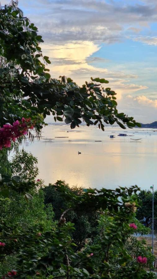 Thanh Nhi Homestay Cam Ranh Extérieur photo